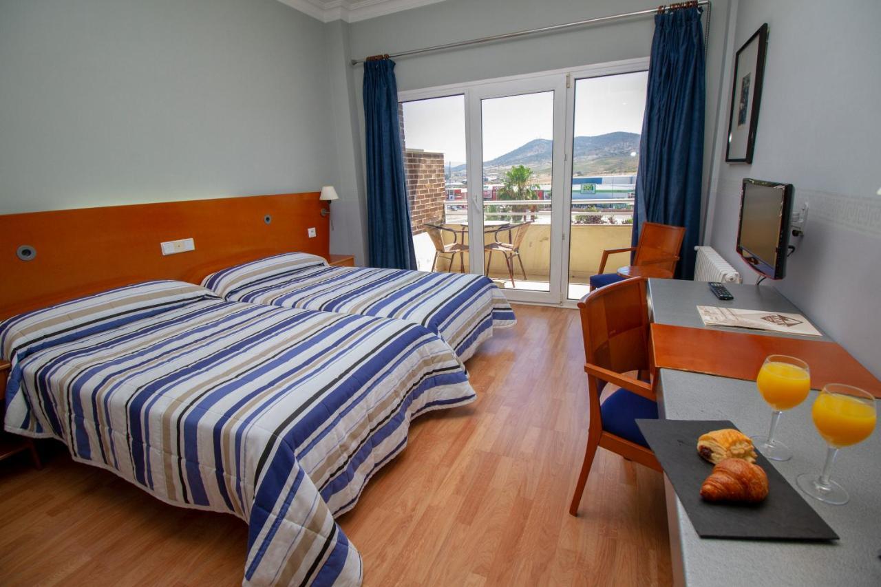 Hotel Azar Plasencia Zewnętrze zdjęcie